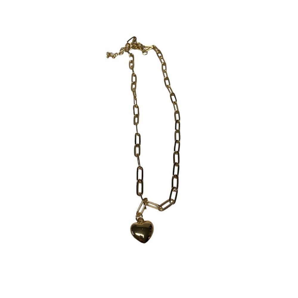Amber Sceats Clip‎ Necklace in Gold Heart Pendant NWOT